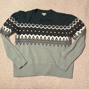 LL BEAN SWEATER